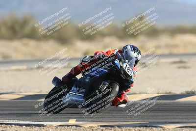 media/Dec-06-2025-CVMA (Sat) [[4a896cc04c]]/Race 8- Formula 40 MW and LW/